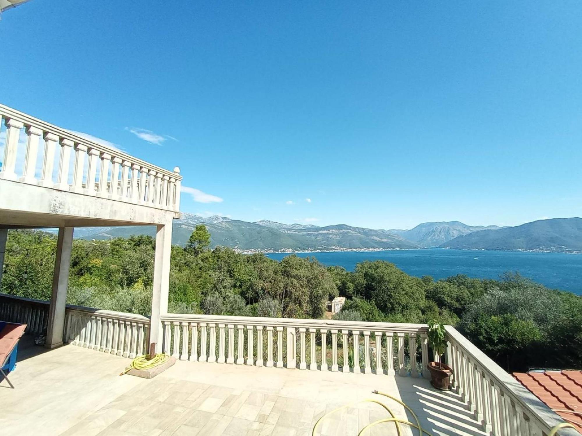 Apartments Vidikovac Τίβατ Εξωτερικό φωτογραφία