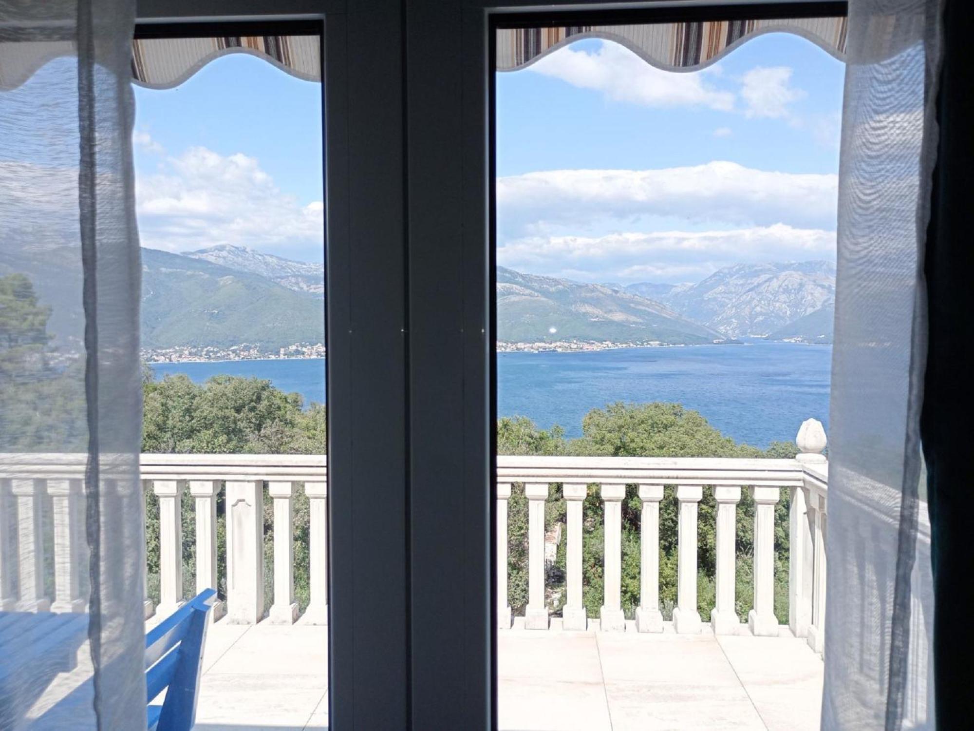 Apartments Vidikovac Τίβατ Εξωτερικό φωτογραφία