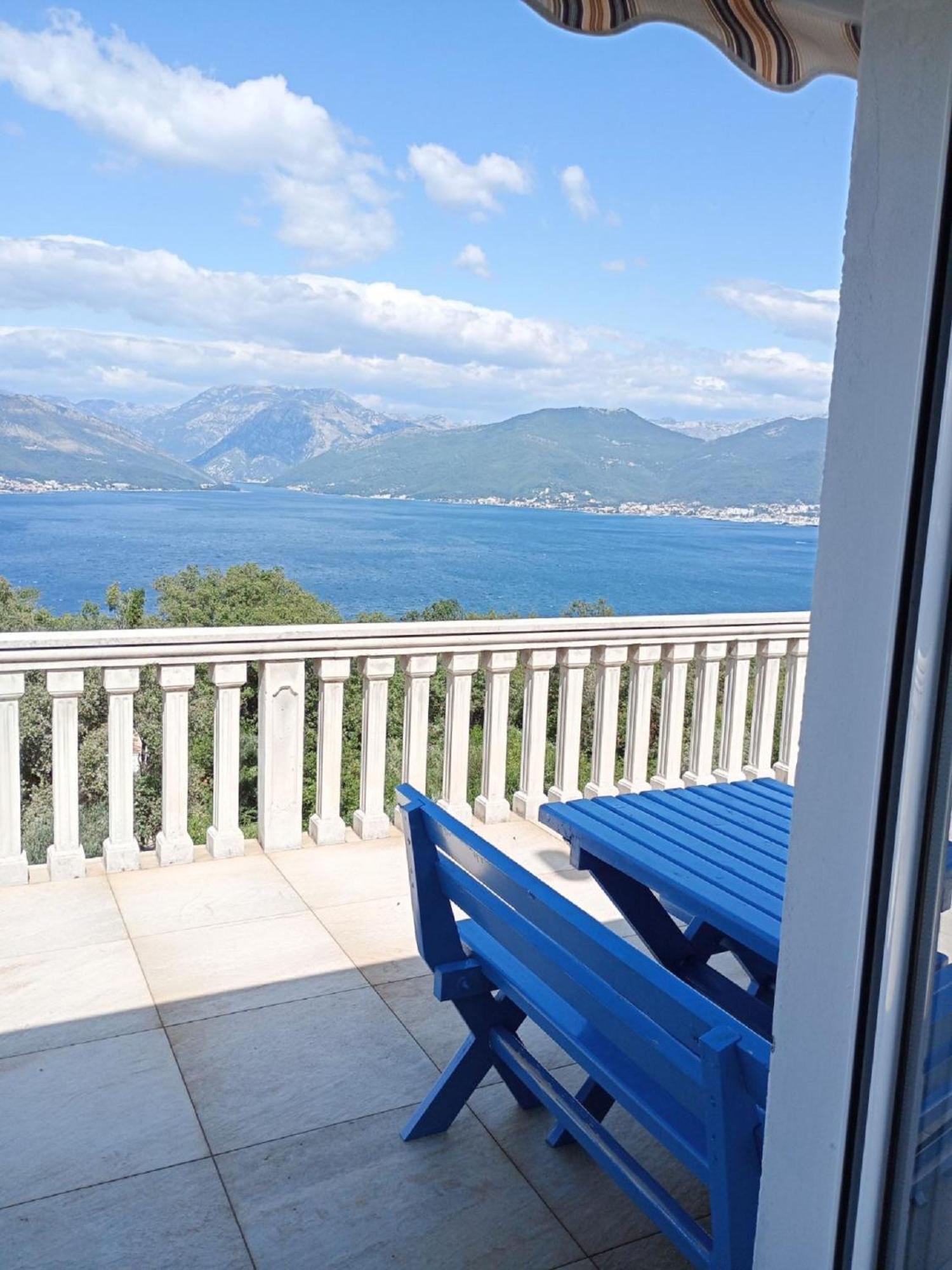 Apartments Vidikovac Τίβατ Εξωτερικό φωτογραφία